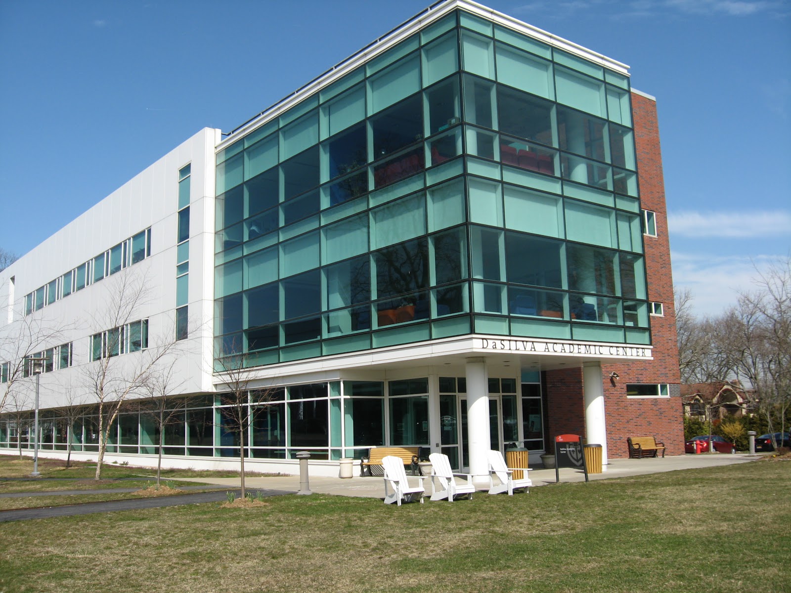 St John s University Staten Island Campus Slosberg College Solutions