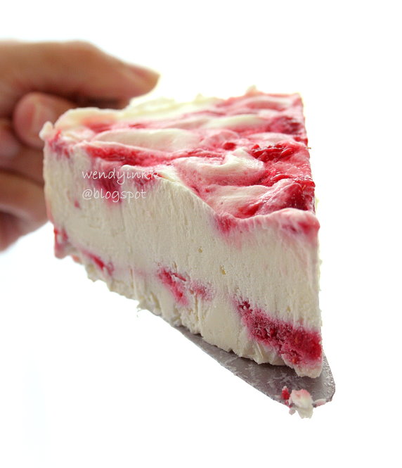 Lemon Raspberry Ripple Wedding Cake Lemon Raspberry Ripple Wedding Cake