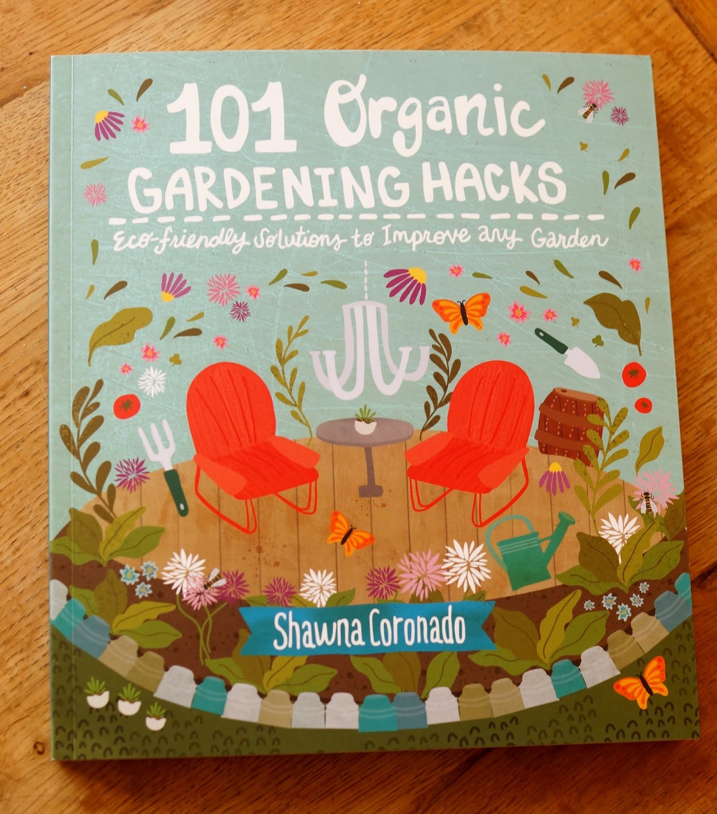101 Organic Gardening Hacks - Book Review