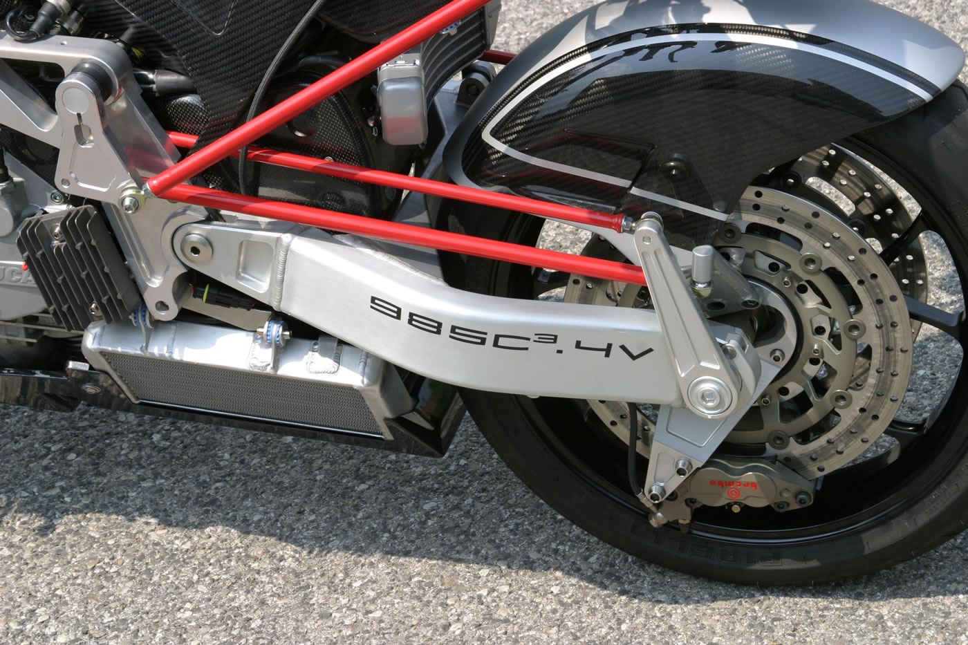 OddBike Vyrus Motorcycles HubCentre Perfection