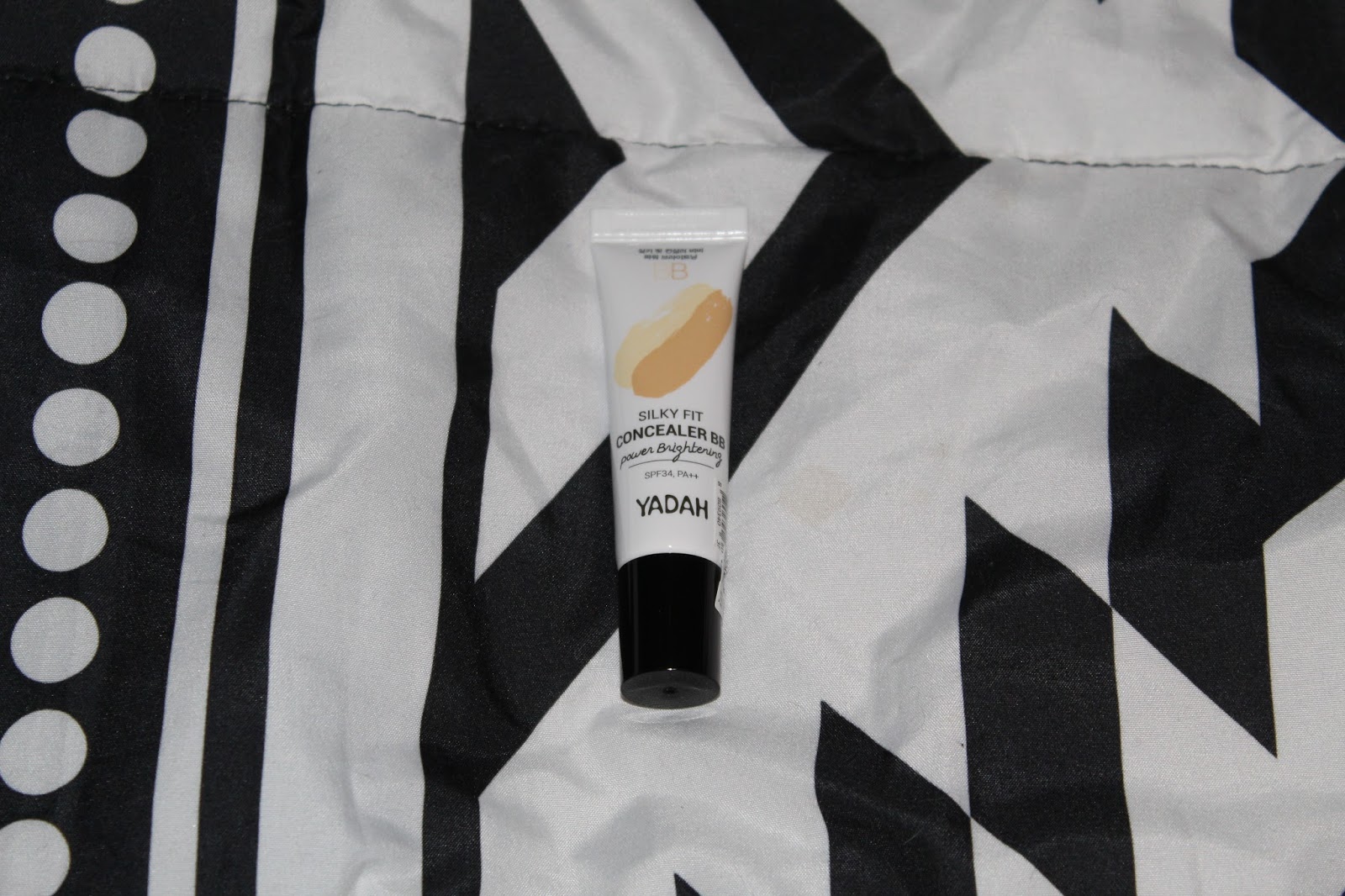 YADAH Silky Fit Concealer BB Power Brightening in Light Beige Review