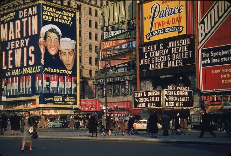 Times Square New York 1952 randommusings.filminspector.com