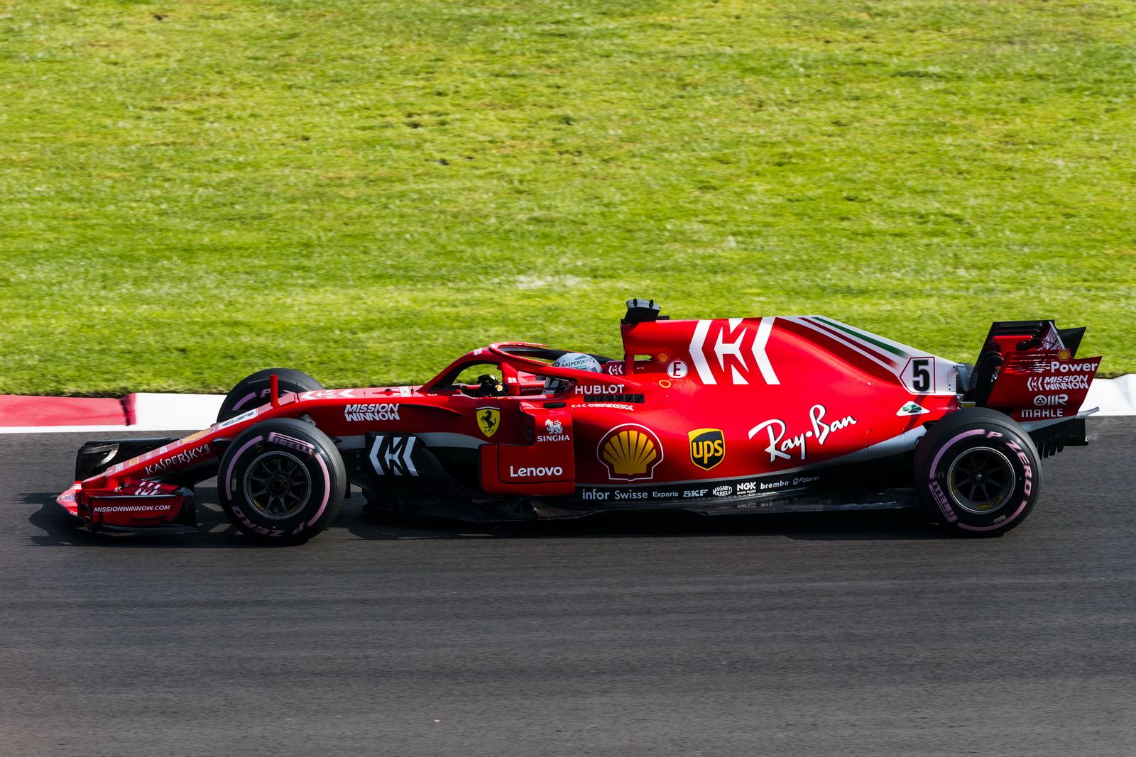 Ferrari sf71h 2018