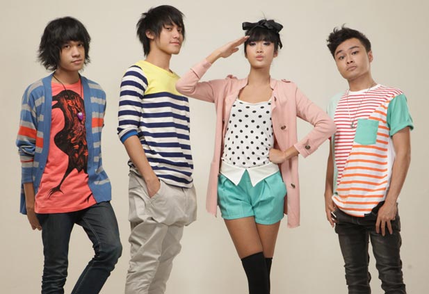 Download Kumpulan Lagu Vierra Mp3 Lengkap Dan Terpopuler Download Lagu Terbaru Mp3 Gratis Terlengkap 2019
