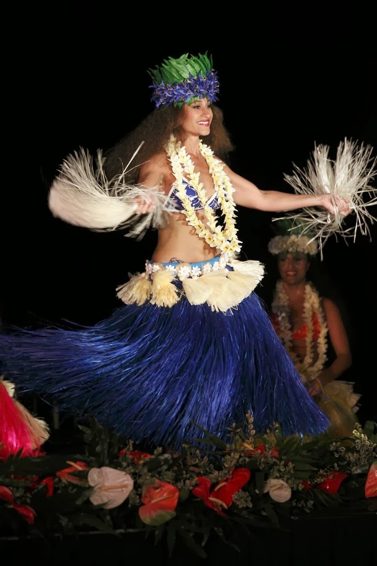 Scrumpdillyicious: Aha'aina: A Royal Hawaiian Luau Celebration