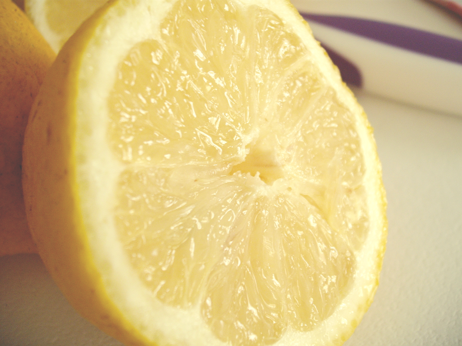 lemon λεμόνι