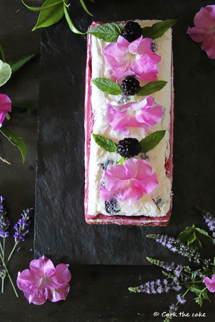 tarta-helada-de-moras, icebox-cake-with-blackberries