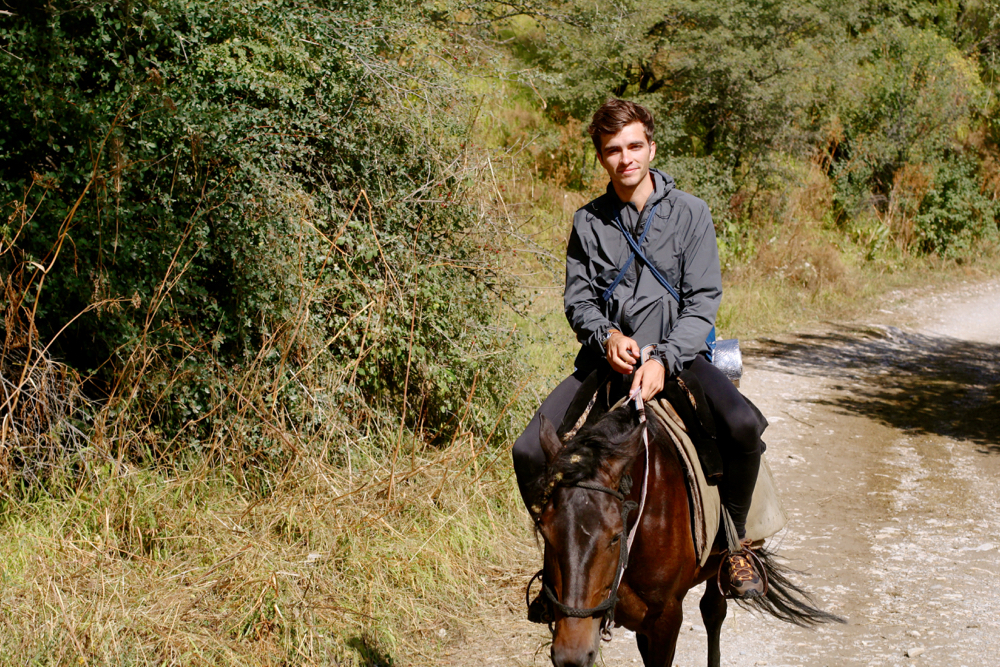 BLOG-MODE-HOMME_Travel-Guide_Kyrgystan-Kirghizistan_voyage_asie-centrale-asia-nomade - 1 (1)