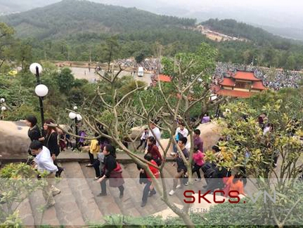 Kinh nghiệm khi đi chùa Ba Vàng