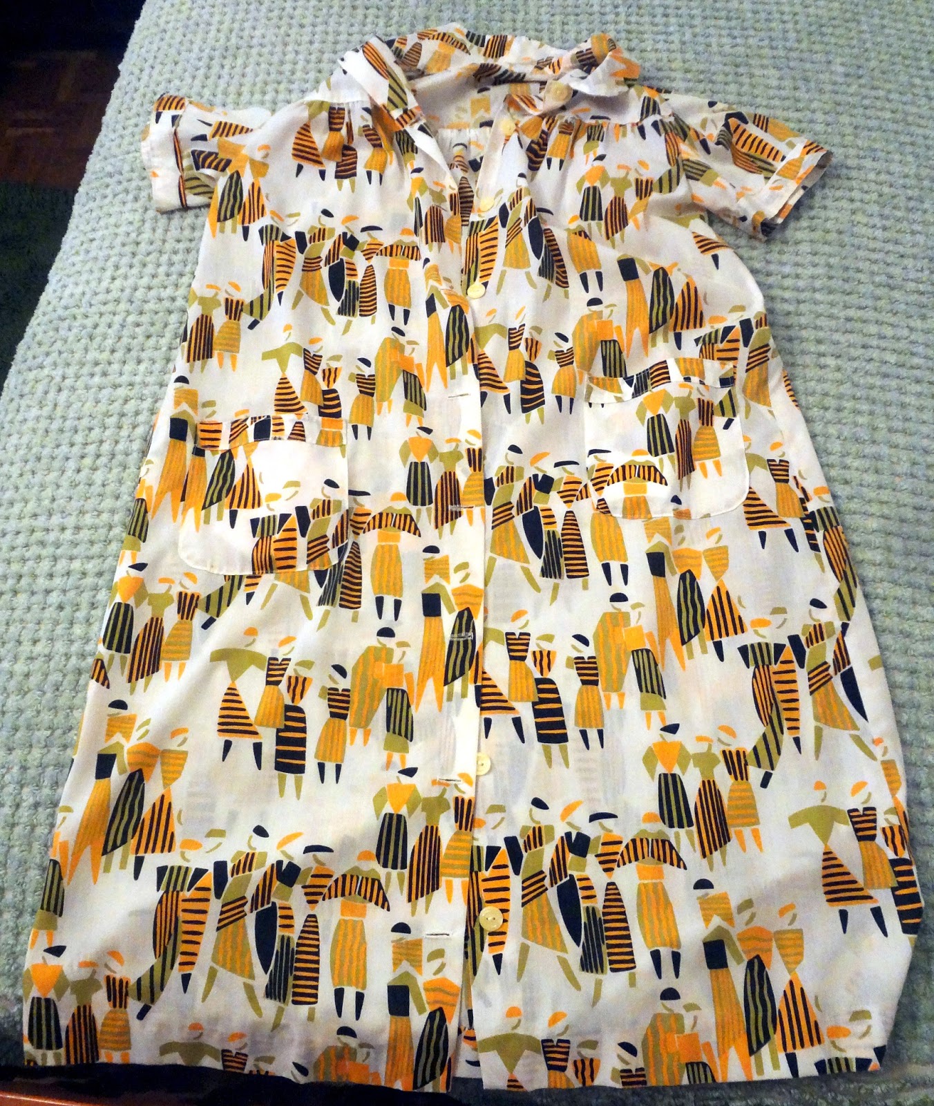 Bordados, ganchillo y punto BATA DE