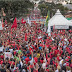 Curitiba ficou vermelha neste 1º de maio de apoio a Lula