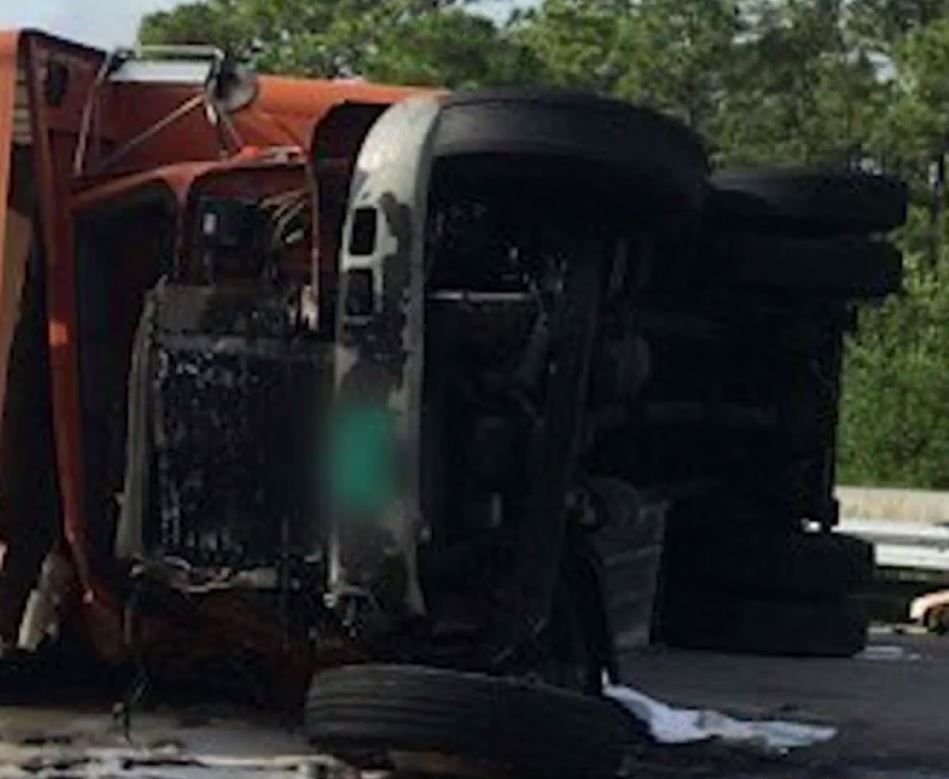 Just A Car Guy Illegal 'recapped' tires cause I95 crash, and closes