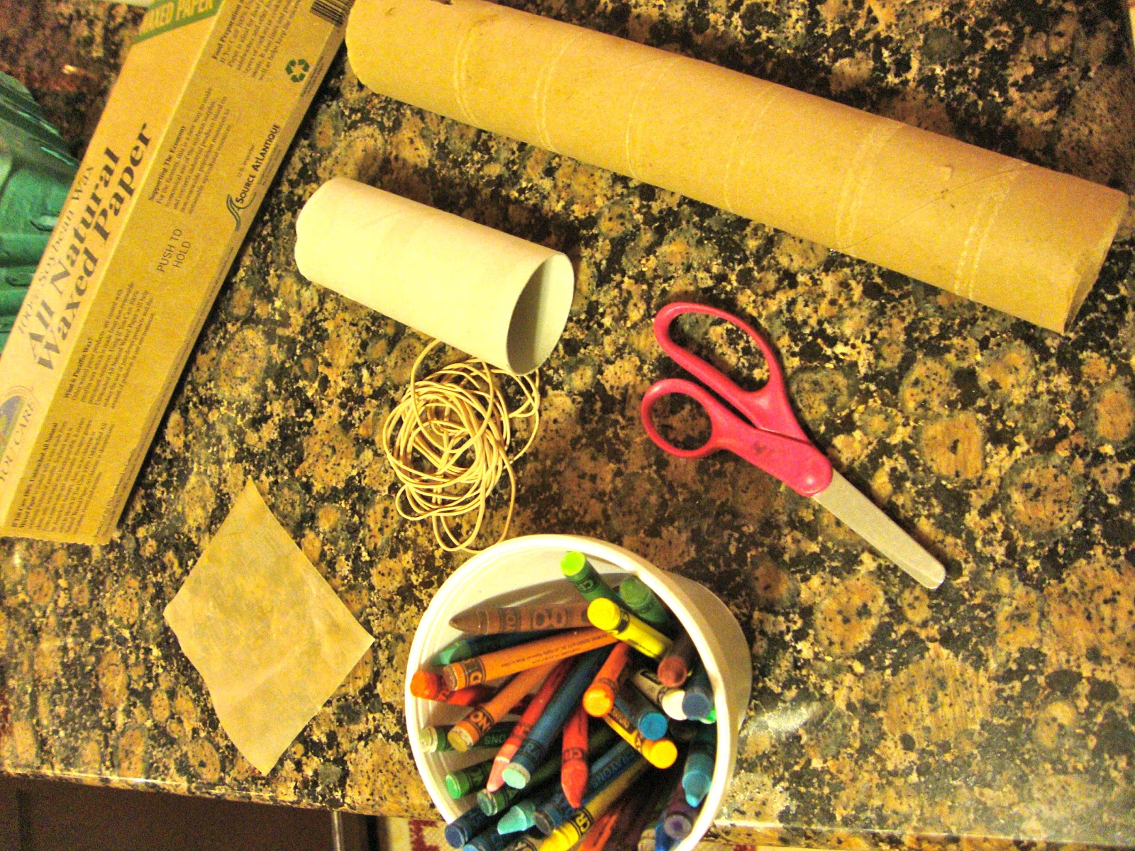 LET'S PLAY TODAY! Kazoos! Make your own with toilet paper rolls.