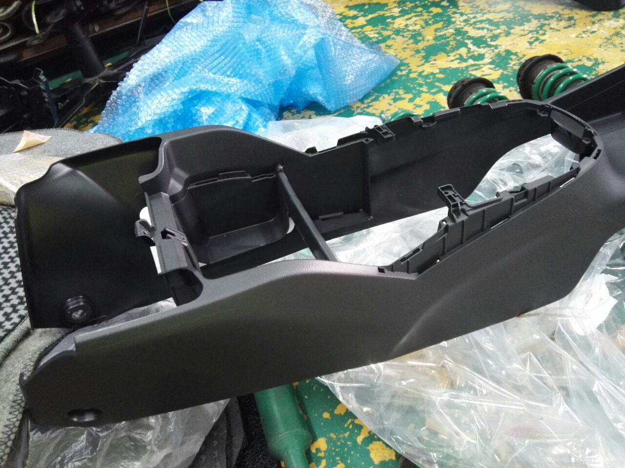 NANAJUE TACKLE Honda Jazz GK console/armrest for sale
