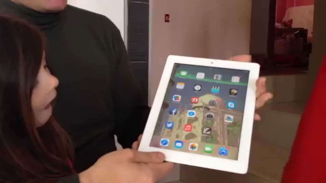 How to Fix My iPad Screen is a Fuzzy Green, Red or Blue Fix Game Issues