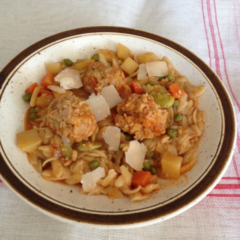 La cuisine & Claudine Bouillon Italien aux boulettes "Zuppa con
