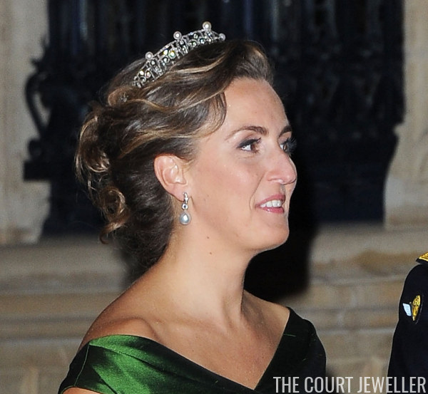 Princess Claire S Pearl And Diamond Tiara Us34 Today S Tiara The Pearl And Diamond Sparkler That Belongs To Princess Claire Is One Of Those Jewels