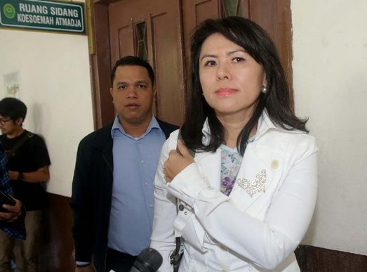 Gara-gara Urus Ahok, Fifi Kehilangan Banyak Klien Gara-gara Urus Ahok, Fifi Kehilangan Banyak Klien