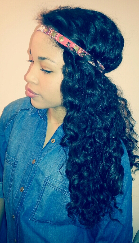 T h e M i l l e n n i a l M o m Curly Hair Don't Care