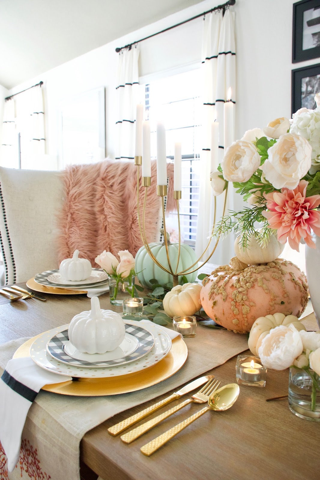 Home and Fabulous GLAMOROUS THANKSGIVING DINNER TABLE
