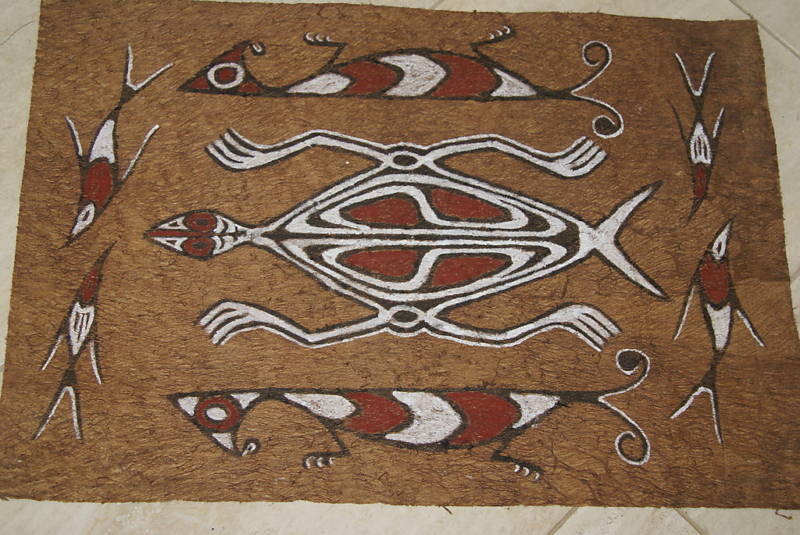 KHOMBOW Ukiran  Kulit Kayu  Khas Sentani Papua  Carvings