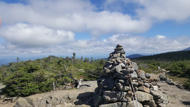 Vue à partir du sentier pour les monts Kinsman et Cannon