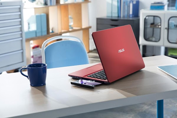 ASUS VivoBook 14 A442 Laptop Dengan Teknologi Baterry Health