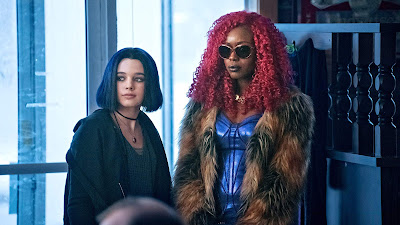 Titans 2018 Series Anna Diop Teagan Croft Image 1