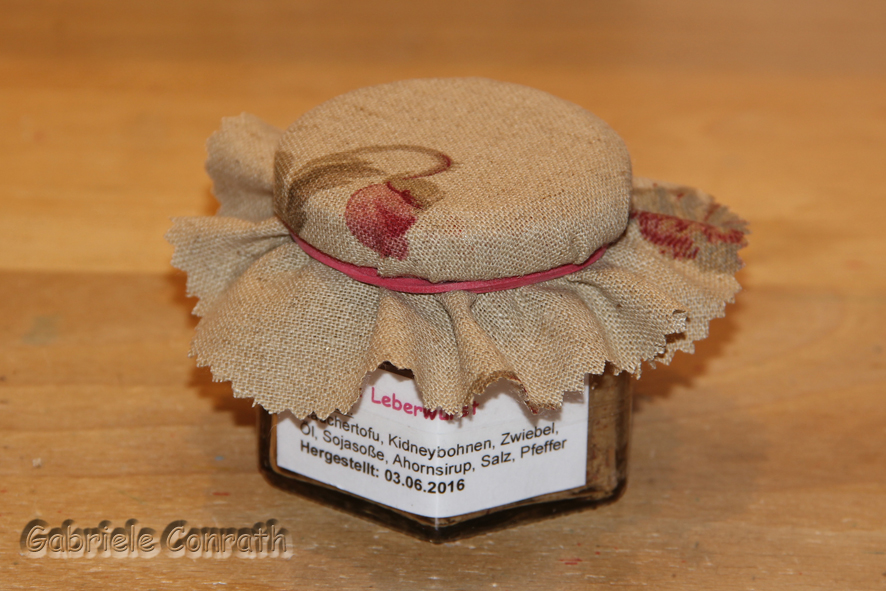 Gabriele´s Conga-Crafts Blog ...: Vegane Leberwurst + Vollkornmischbrot