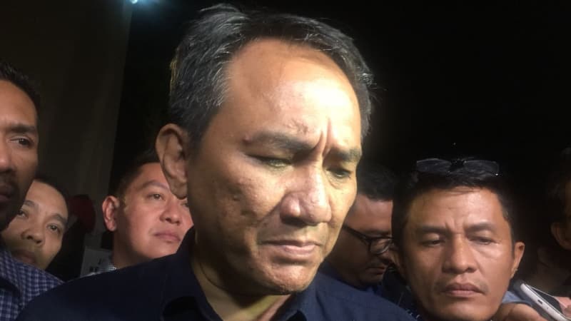 PKS Tuntut Wasekjen Demokrat Minta Maaf PKS Tuntut Wasekjen Demokrat Minta Maaf