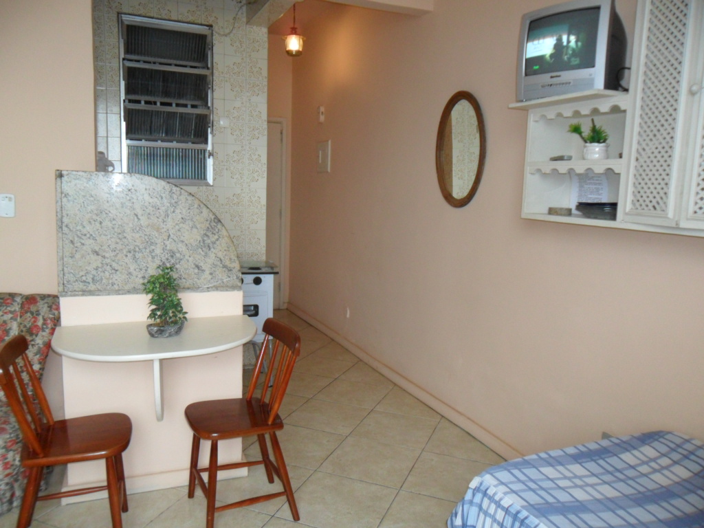 Rio de Janeiro Apartments Rental COD 002 STUDIO COPACABANA Rua