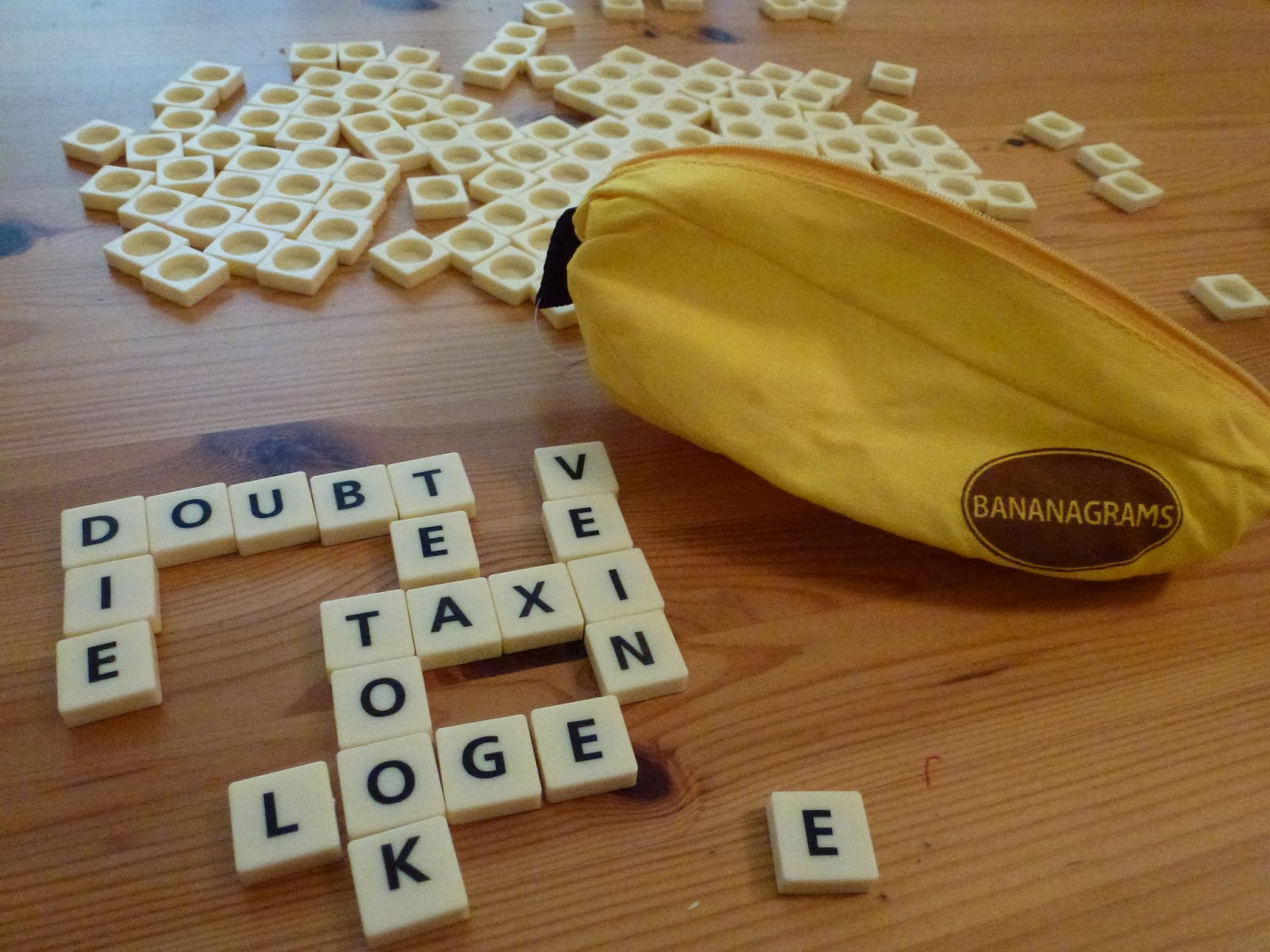 You are witty and pretty! Patience... Solitaire...Banana Solitaire...