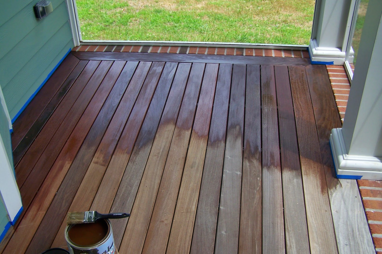 Glenlochan Oiling the Ipe