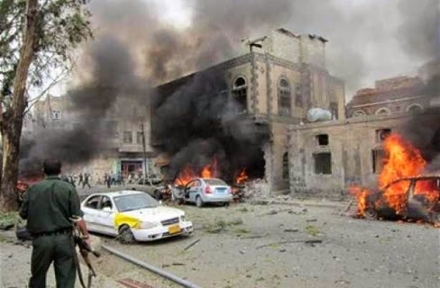 استهدف منزل السفير الايراني بصنعاء بسيارة مفخخة ووفاة واصابة 17 شخصا وتنديد متواصل بالحادثه