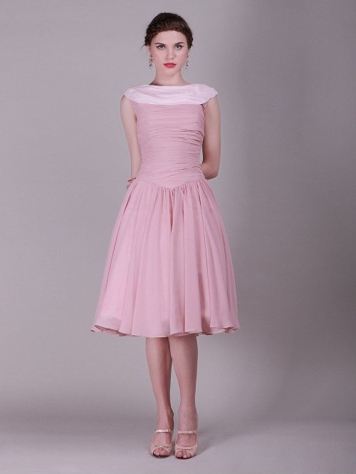 Dress to Surprise Enhance Your Elegance with Knee Length Bridesmaid