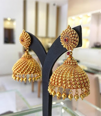 Earrings Jewellery Designs | Gold earrings designs, Gold jhumka earrings,  Gold jewelry fashion