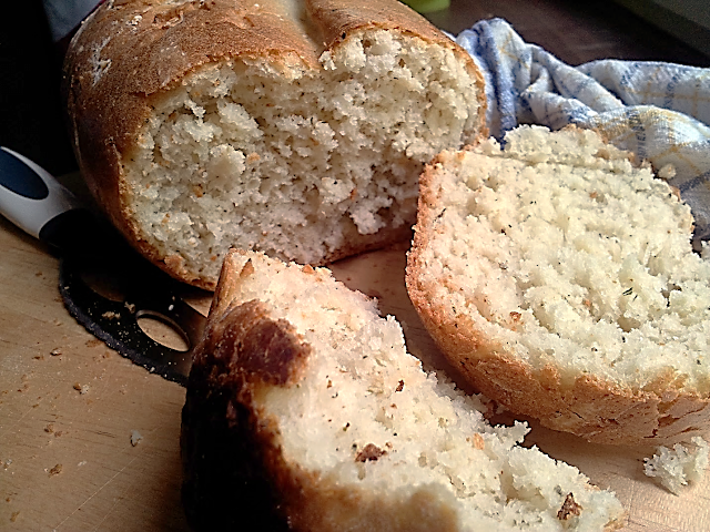 Рецепт белый хлеб с французскими травами форма Lekue