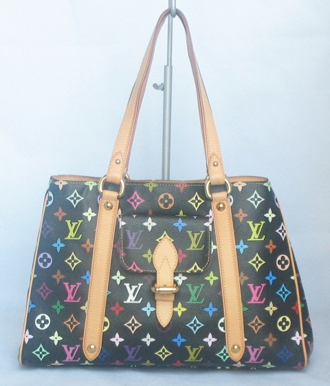 Most Common Questions from Designer Handbags 4U: How to Care for your Louis Vuitton Handbags