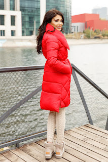 GEACA LUNGA ROSIE CU GULER AMPLU GEACA LUNGA ROSIE CU GULER AMPLU