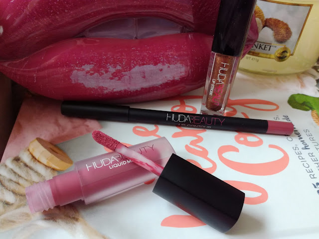 Lip Set Trophy Wife de Huda Beauty 