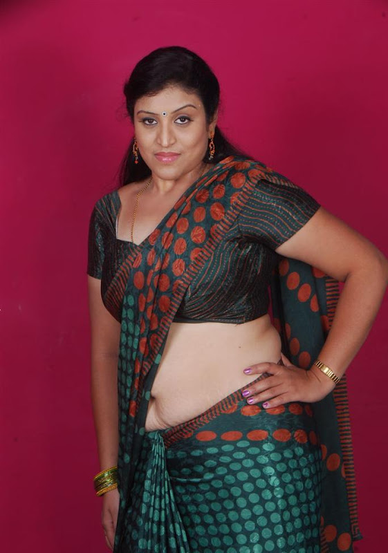...tollywood actress serial actress devi priya photo gallery with no waterm...