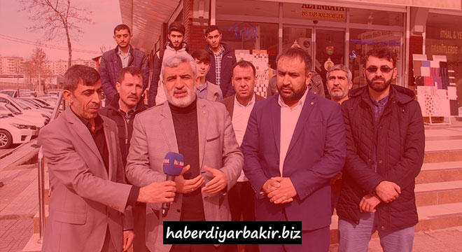 Shopkeepers cannot even pay their rent Shopkeepers cannot even pay their rent