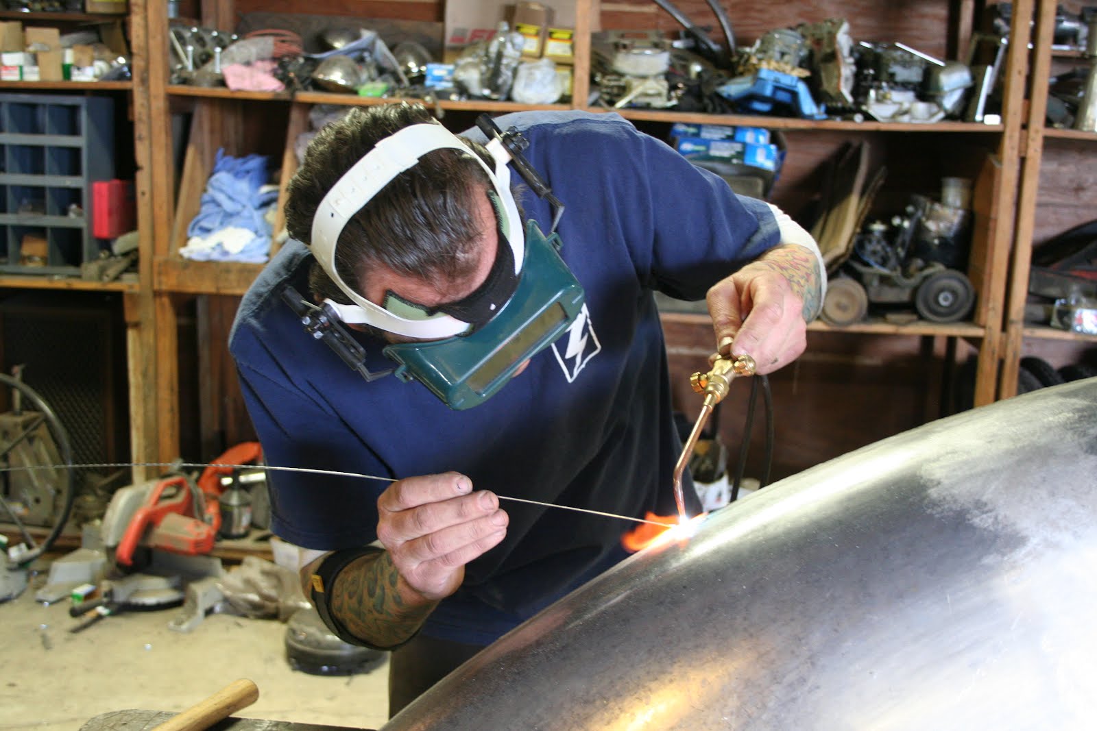 SERET SPEED: Aluminum Gas welding Action!