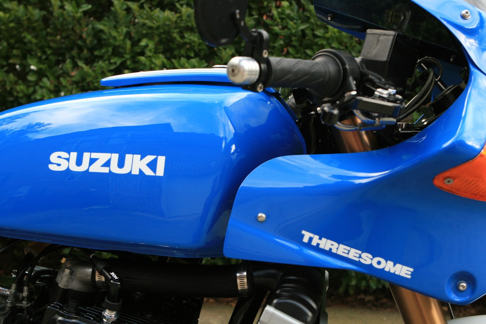 Suzuki GT750 Threesome - RocketGarage - Cafe Racer Magazine