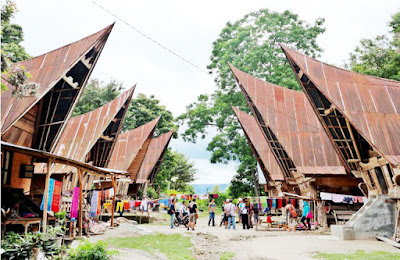 Rumah Asli Adat Sumatra Utara Rumah Asli Adat Sumatra Utara