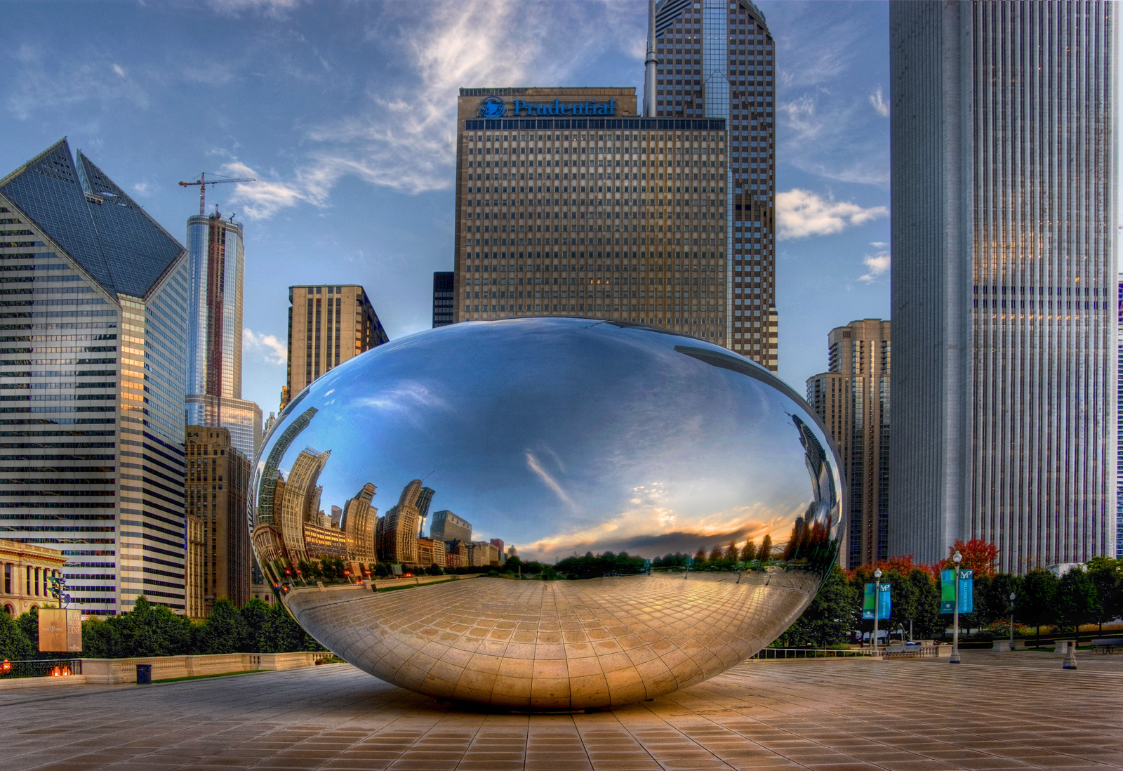 Gordon Pritchard's Photography Cloud Gate sculpture in Chicago a.k.a