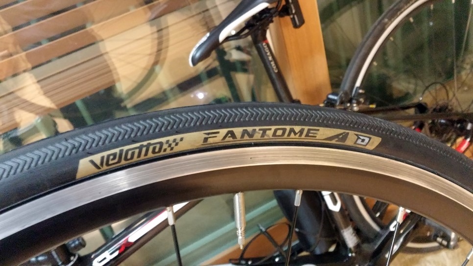 Velotto tire Clearance