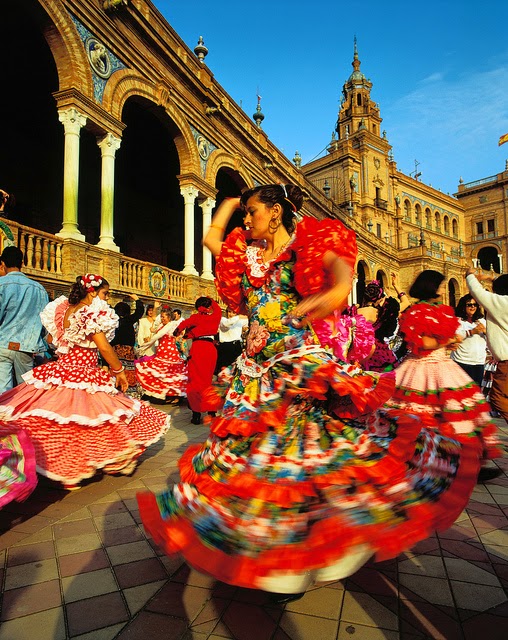 turistas rusos espana, espana rusos, hombres españoles. mujeres rusas, turistas rusos viajar espana