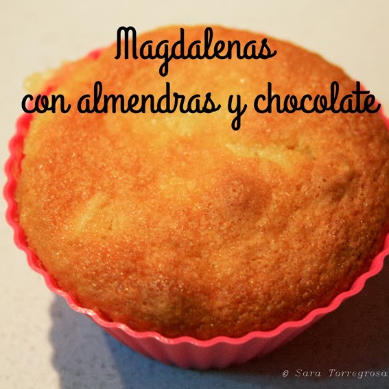 http://elpegotiblog-hechoamano.blogspot.com.es/2014/02/magdalenas-de-chocolate-y-almendras.html