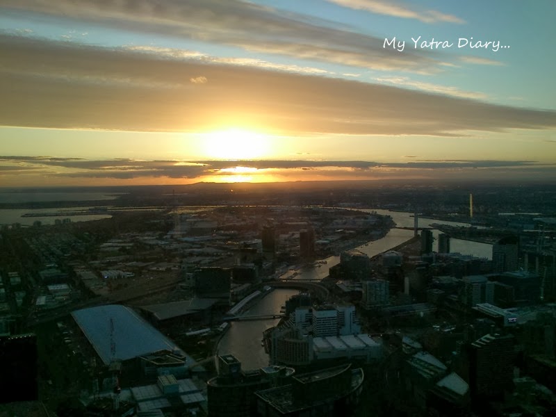 Sun setting at the Eureka Sky deck, Melbourne Victoria Australia Sun setting at the Eureka Sky deck, Melbourne Victoria Australia